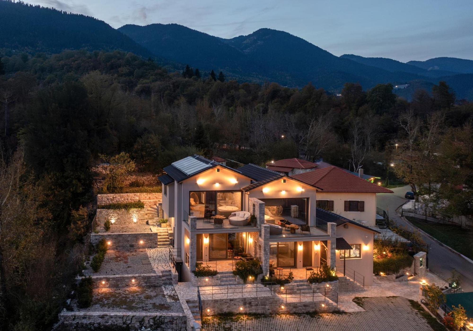 Evora Luxury Suites Mega Chorio Exteriér fotografie
